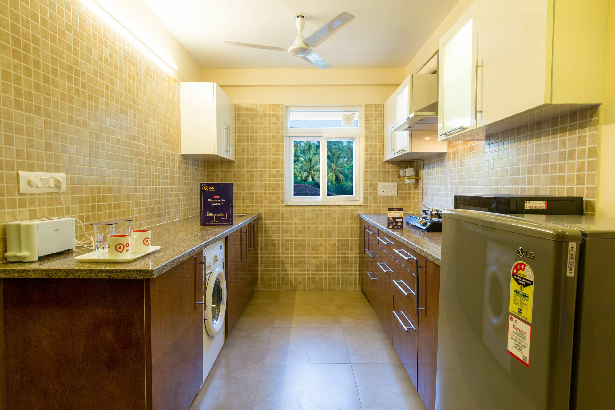 วีระ สตรันด์ พาร์ค เซอรวิซ อพาร์ตเมนต์ Apartment กาลังกูติ ภายนอก รูปภาพ