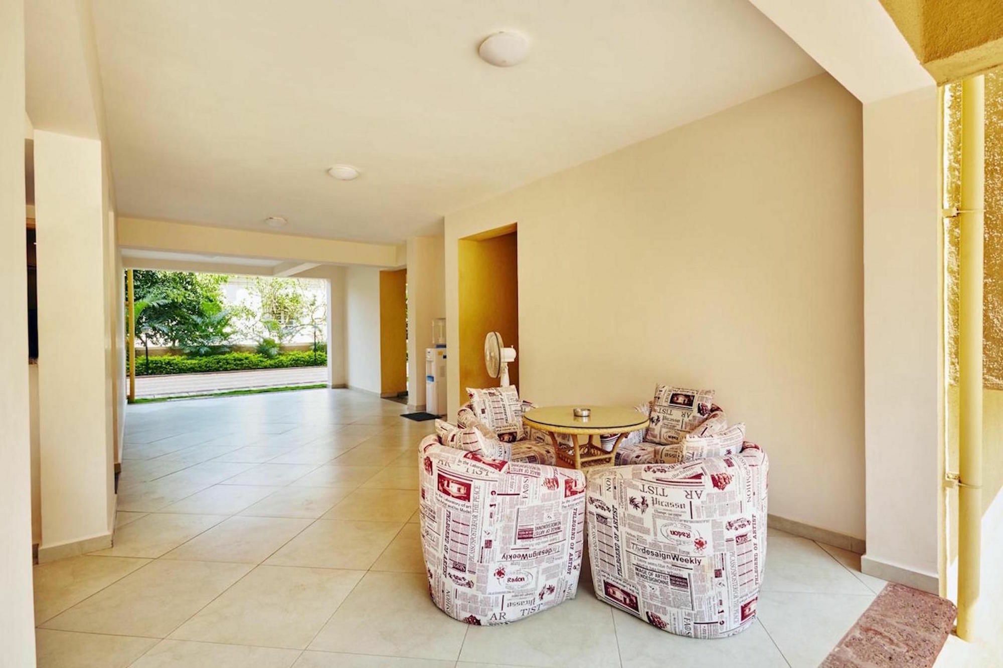 วีระ สตรันด์ พาร์ค เซอรวิซ อพาร์ตเมนต์ Apartment กาลังกูติ ภายนอก รูปภาพ